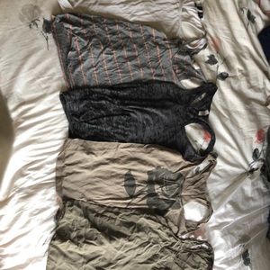 Tank top BUNDLE!! 5 pc.